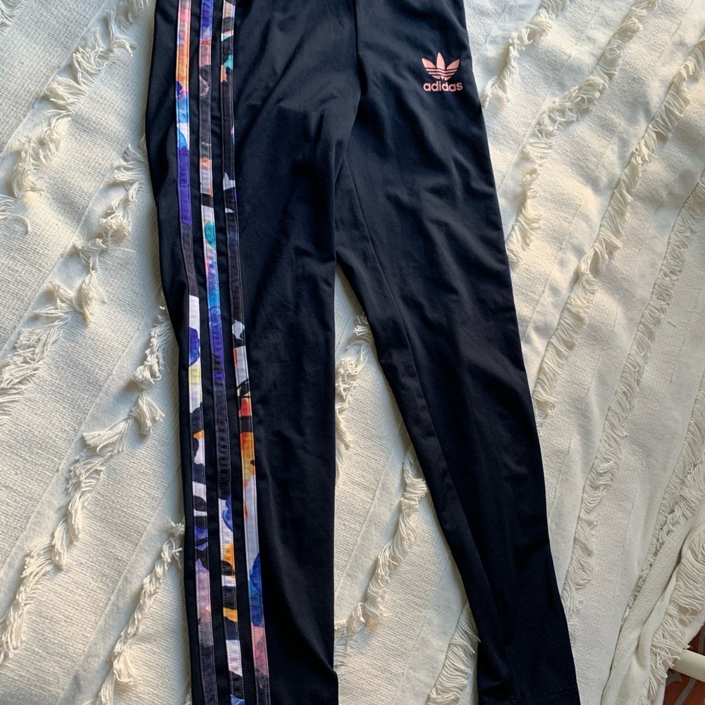 Adidas athletic leggings girls S